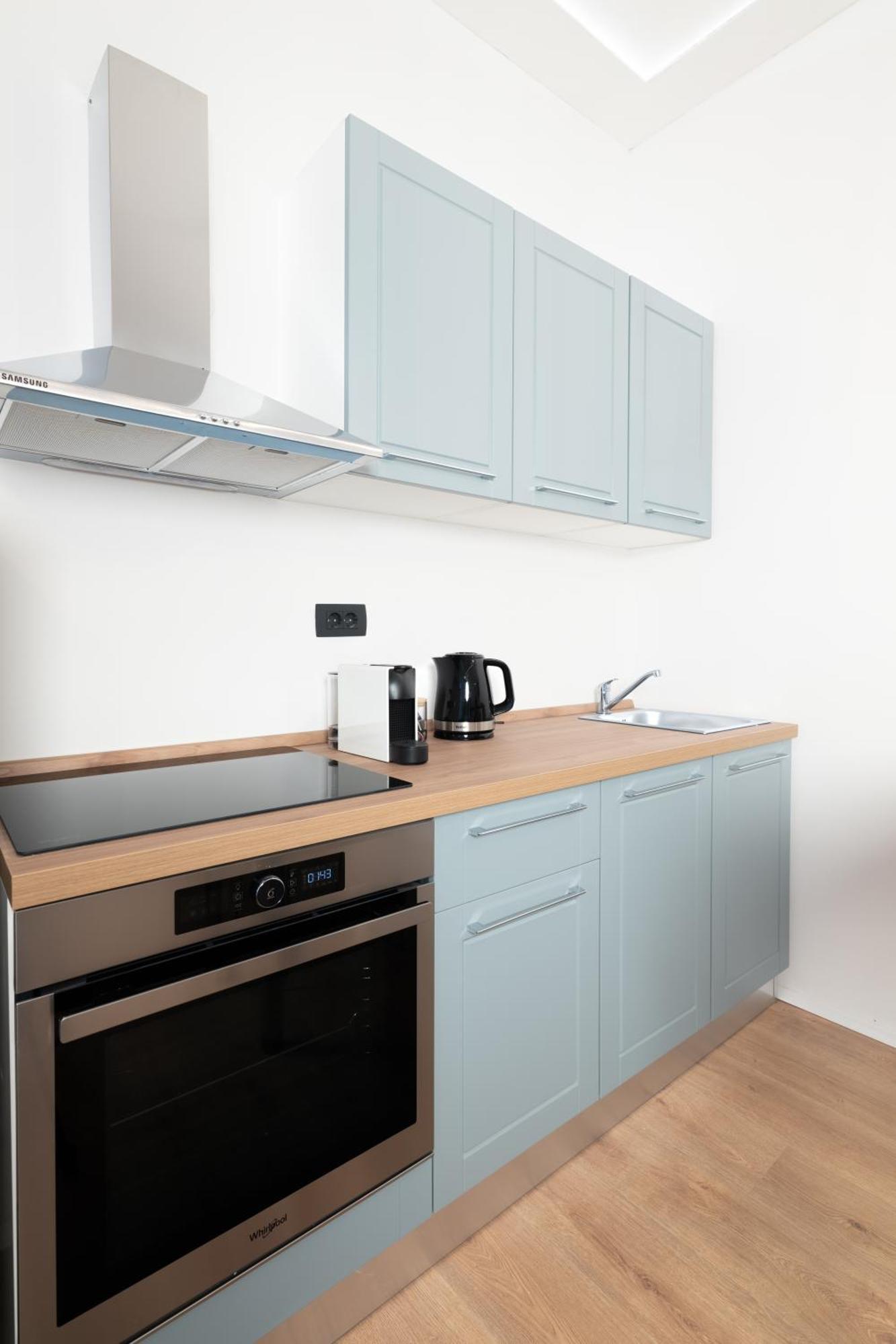 And Apartman