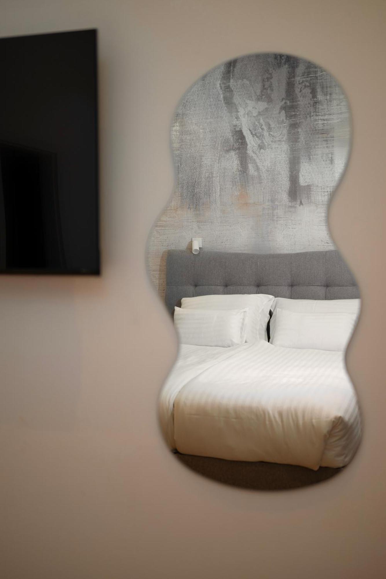 Apartma And