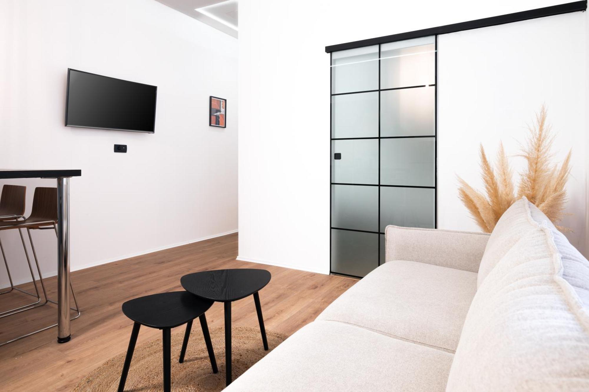 Apartman And